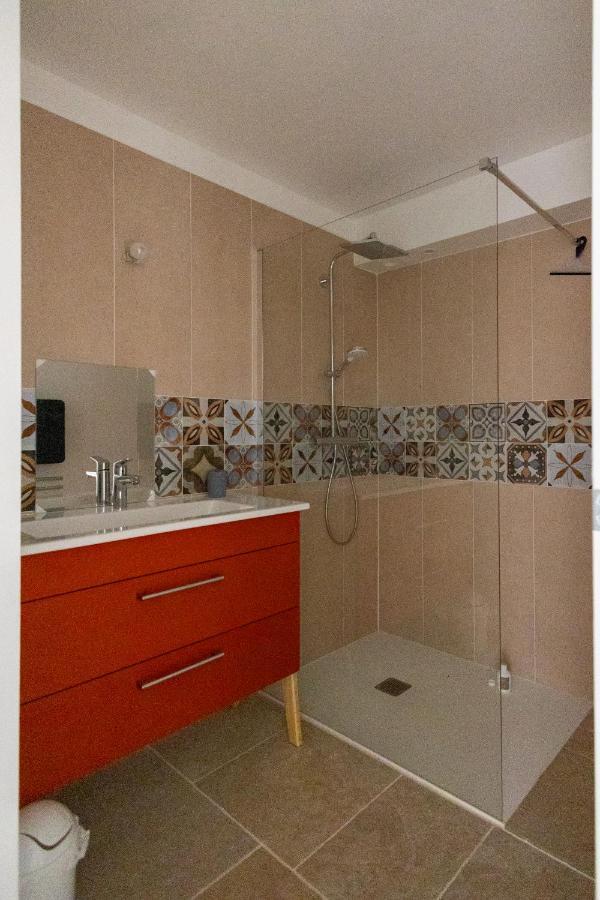 Gite La Mosaique Dauphin Extérieur photo